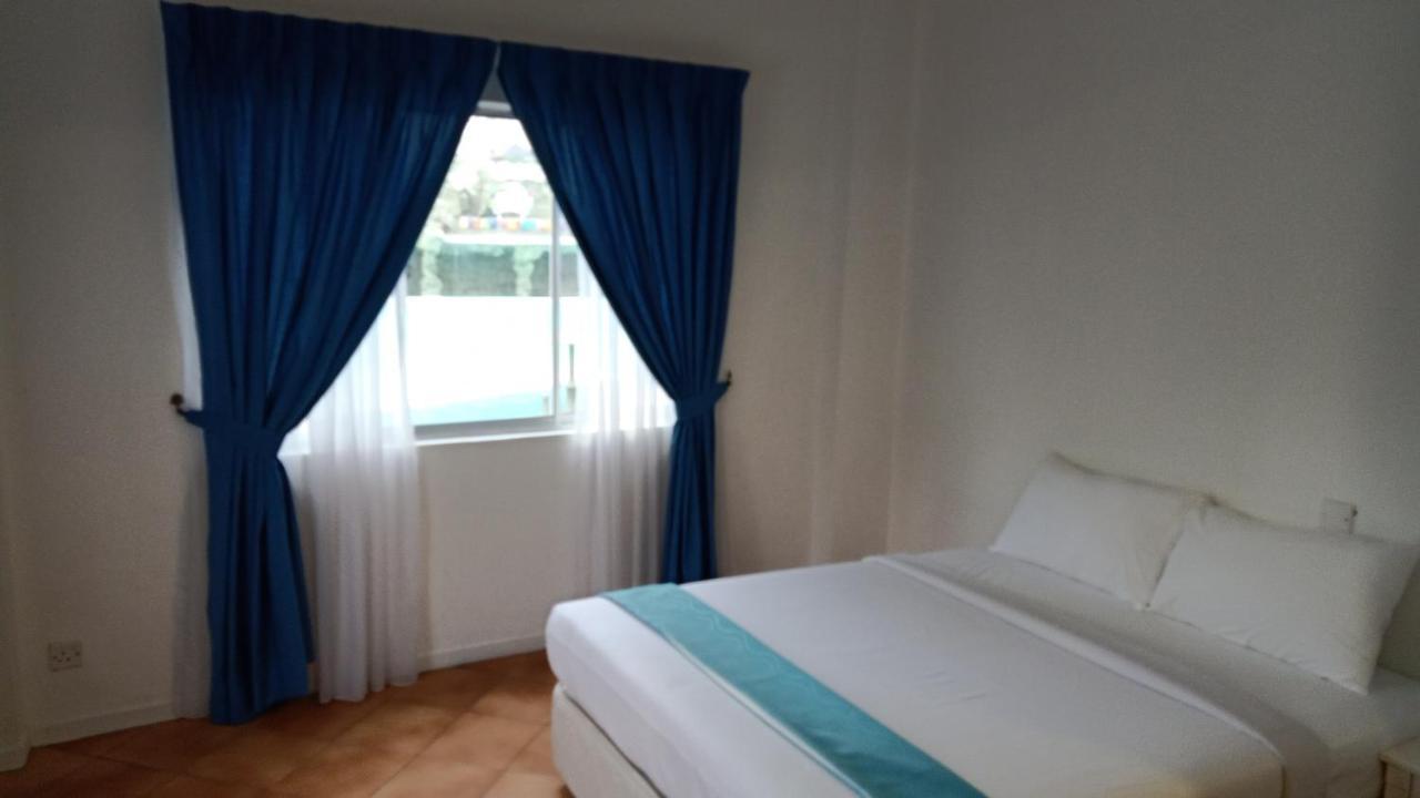 Koptiara Apartment & Studio Suites- Pd Tiara Bay Apartment Port Dickson Exterior foto